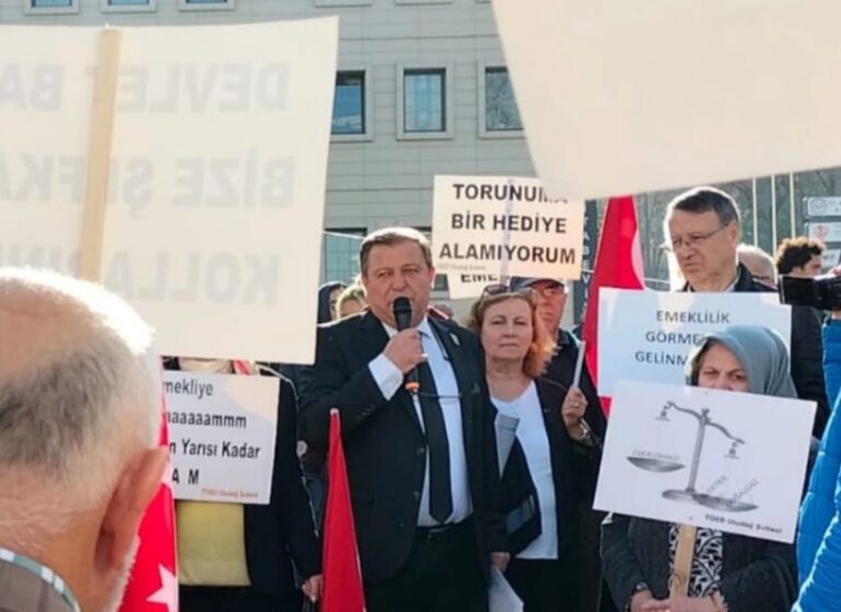 EMEKLİ AYLIKLARINDA EŞİTLİK VE ADALET İSTİYORUZ