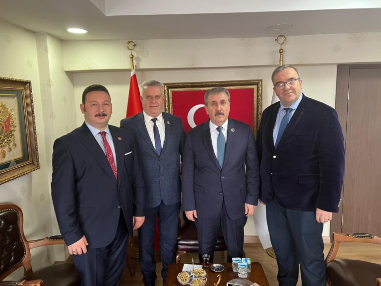 Destici’nin Danışmanı İnci Oldu