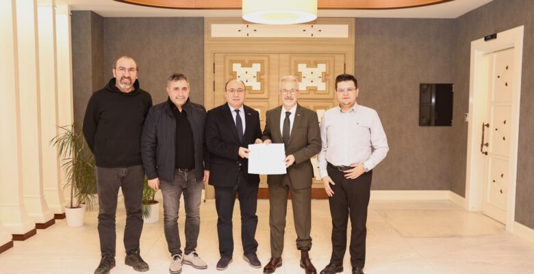 ARSİYAD ARTVİN KÜLTÜREVİ İÇİN İMZALAR ATILDI