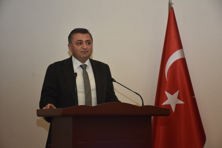 GİRİŞİMCİLERİN GÜCÜ UİB’DE  MASAYA YATIRILDI