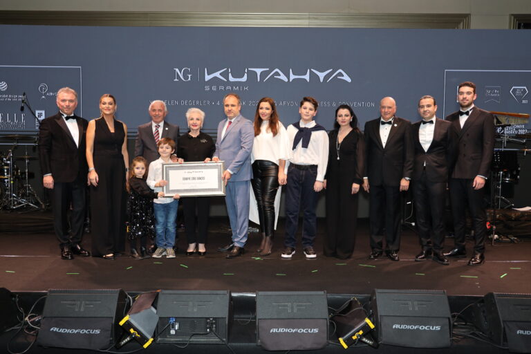 KALELİ, 2023 Yılını NG Kütahya Seramik’ten Aldığı İki Ödülle Taçlandırdı!