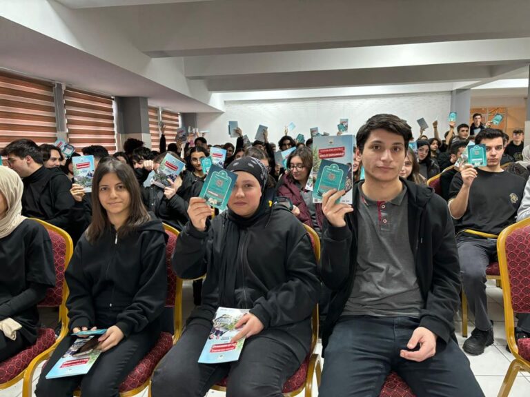 Üniversite adaylarına Başkan Dündar’dan “dijital” eğitim desteği