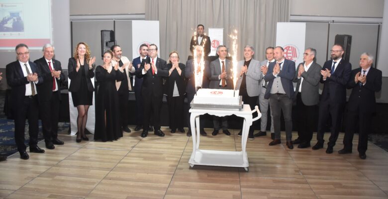 HARİTA MÜHENDİSLERİNDEN DAYANIŞMA GECESİ