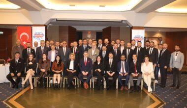 GESİAD’DA BAYRAK DEĞİŞİMİ…