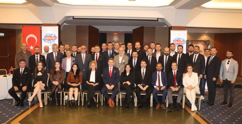 GESİAD’DA BAYRAK DEĞİŞİMİ…