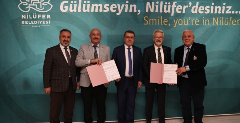 İmzalar pazar yerlerinin kullanımı için atıldı