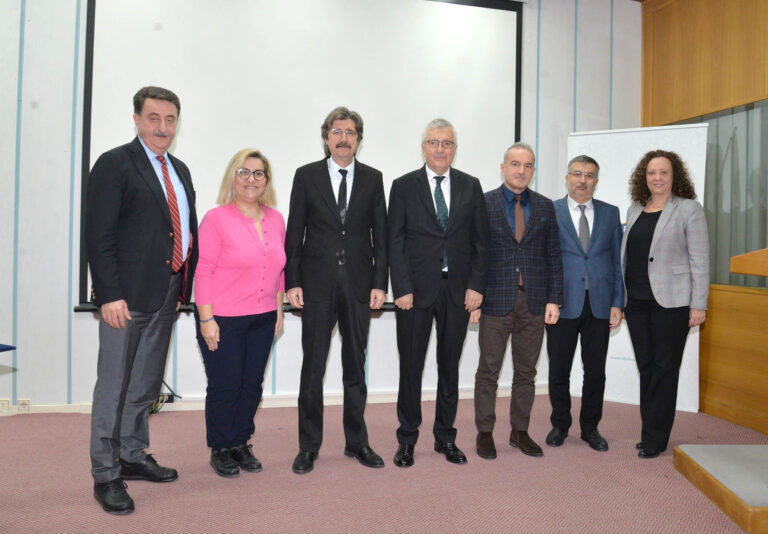 BUÜ, YÖKAK Akreditasyon Belgesi’ni aldı