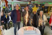 Gemlik Belediyesi yaşlı konuk evinde yılbaşı sevinci