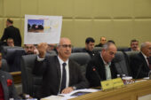 CHP’DEN MECLİSTE BUSKİ VE SÖKÜLEN LED EKRANLER TEPKİSİ