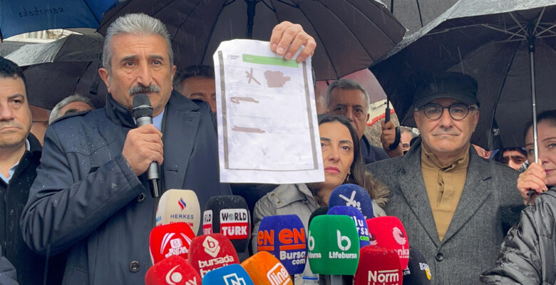 CHP BURSA İL BAŞKANI YEŞİLTAŞ: BUSKİ’NİN HORTUMLARI NEREYE BAĞLI?