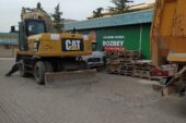 BOZBEY AFİŞLERİNE ÇİRKİN ENGELLEME