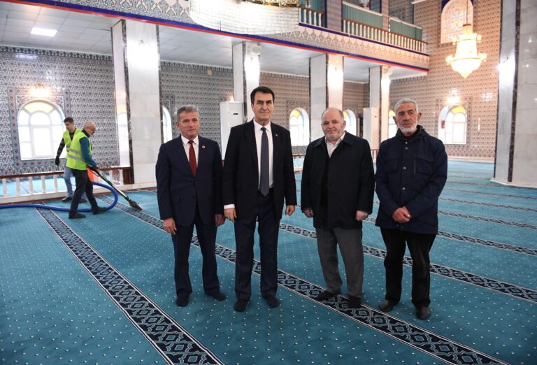 Osmangazi’deki camilerde Ramazan hazırlığı