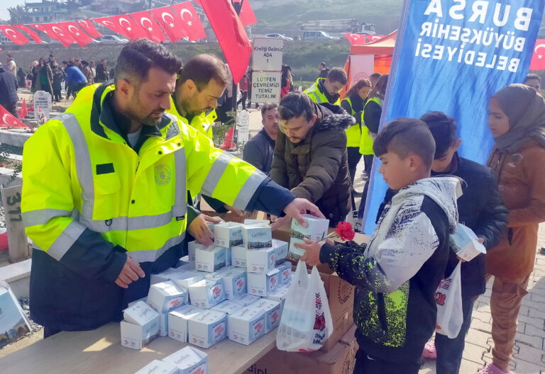 Depremzedeye Bursa morali