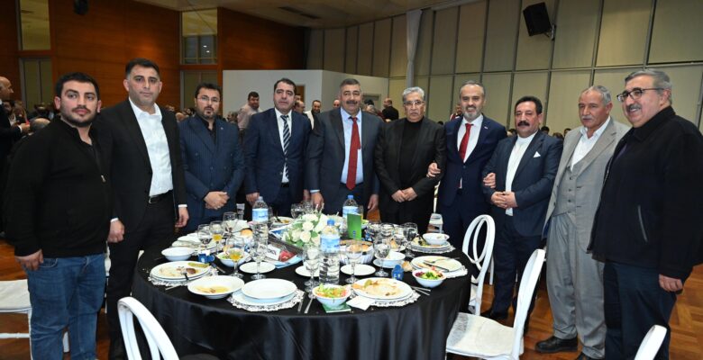 Başkan Aktaş, “Her birimizin gönlü, kalbi, duası Bursa”