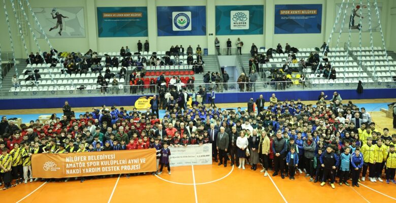 Nilüfer Belediyesi amatör sporcuların yanında