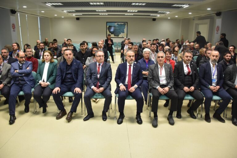 HARİTA VE KADASTRO MÜHENDİSLERİ ODASI’NIN 17. GENEL KURULU BAŞLADI