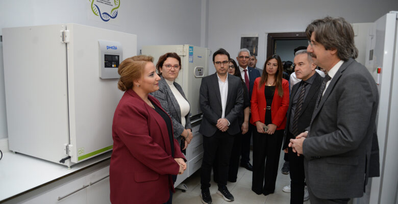 BUÜ’lü akademisyenlerden akciğer kanserine yönelik özel proje