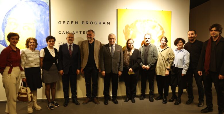 ‘GEÇEN PROGRAM SERGİSİ’ NÂZIM HİKMET KÜLTÜR EVİ’NDE