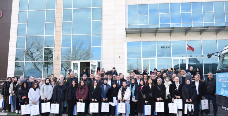 BAŞKAN YILMAZ KAHRAMANLARLA BULUŞTU