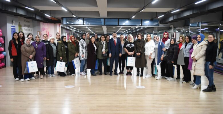 YILDIRIM’DA KADIN SPOR MERKEZLERİ REVAÇTA