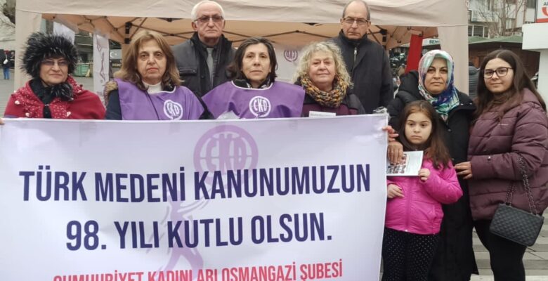 MEDENİ KANUNUN KABULÜNÜN 98. YILDÖNÜMÜ KUTLANDI