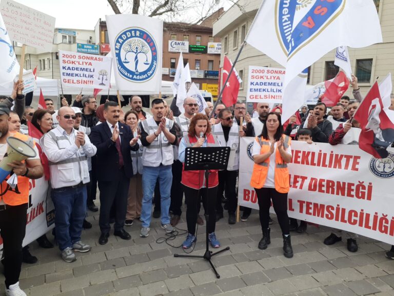 EMADDER BİR KEZ DAHA MEYDANLARDAN SESLENDİ