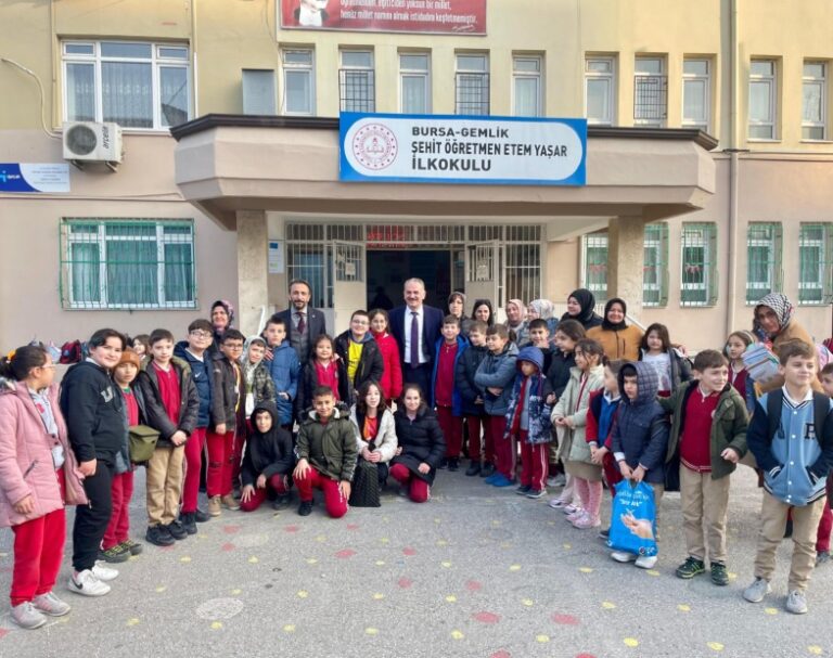 Refik Yılmaz’dan Velilere Okul Müjdesi