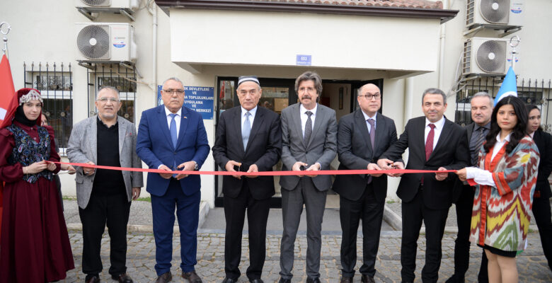 Türkiye’deki ilk Özbek Dili ve Kültürü Merkezi BUÜ’de açıldı