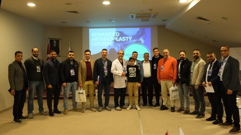  IRAKLI DOKTORLARA İLERİ ARTROPLASTİ SEMİNERİ