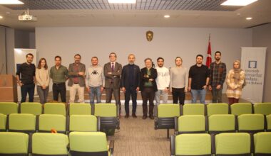 GENÇ MİMARLARA PROJE VE ŞANTİYE YÖNETİMİNİN PÜF NOKTALARI ANLATILDI… GENÇ MİMARLARA PROJE VE ŞANTİYE YÖNETİMİNİN PÜF NOKTALARI ANLATILDI…