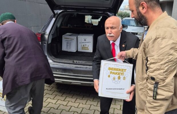 BURSA’DA YOZGATLILAR “BEREKETİ” PAYLAŞTI.