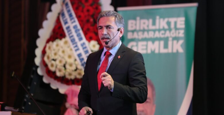 Şükrü Deviren ’den Ayakları Yere Basan Projeler