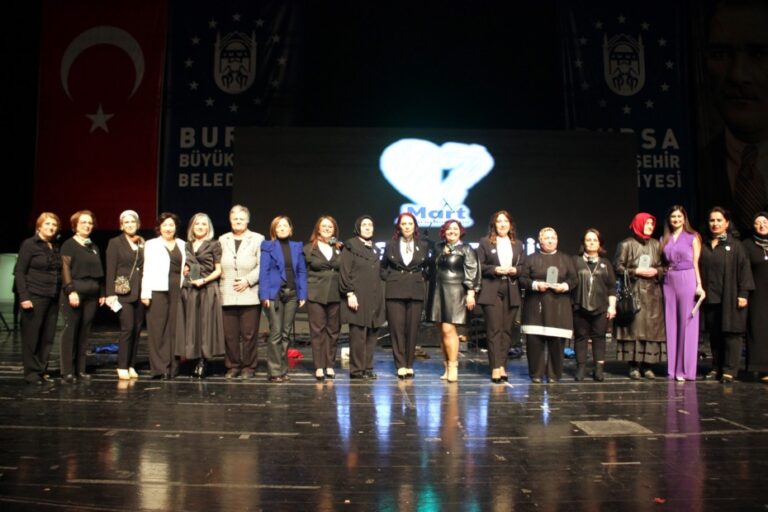 ARTVİN’İN KURTULUŞU BURSA’DA DA KUTLANDI