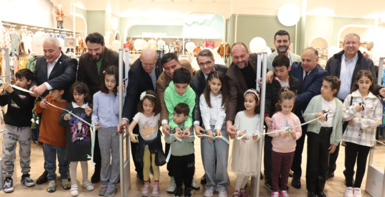 BURSA MARKASI “LOLONS” DÜNYAYA AÇILIYOR