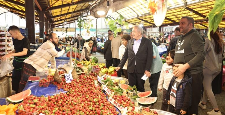 Şadi Özdemir:  Nilüfer’e yaşayan sokaklar kazandıracağız