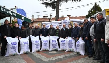 Büyükşehir’den besiciye yem desteği