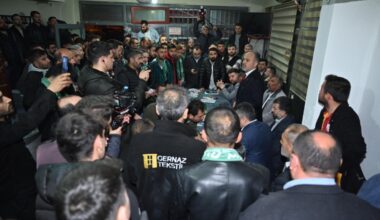 Başkan Aktaş, sahuru gençlerle yaptı