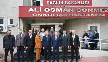 Doktorlara bayram ziyareti