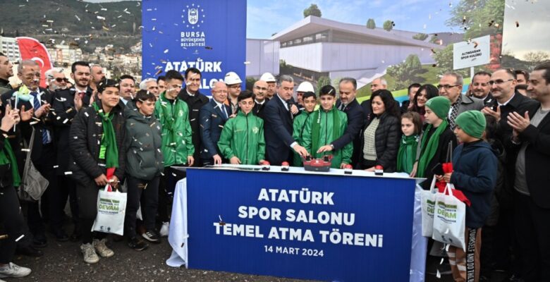 Atatürk Kapalı Spor Salonu tekrar ayağa kalkıyor