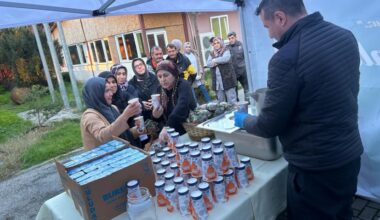 Büyükşehir Belediyesi ‘İftara 5 Kala Yanınızda’