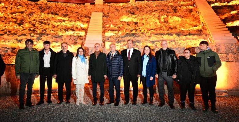 1800 yıllık İznik Roma Tiyatrosu turizme kazandırıldı