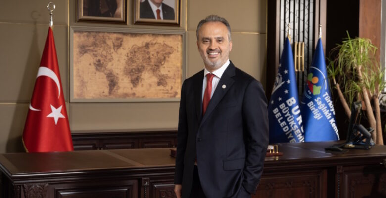 Başkan Aktaş, “Nilüfer’e 800 kişilik kongre merkezi inşa ediyoruz”
