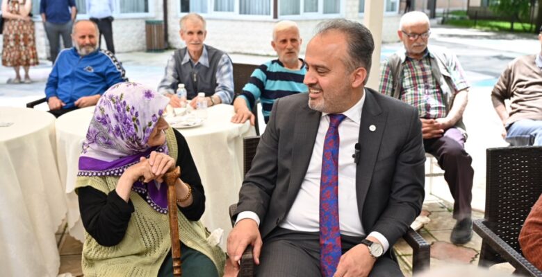 Başkan Aktaş’tan yaşlıların ve engellilerin yüzünü güldürecek projeler