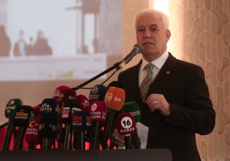 Mustafa Bozbey Bursa basını ile buluştu