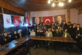 Gencay Yılmaz Gençlerle Kucaklaştı