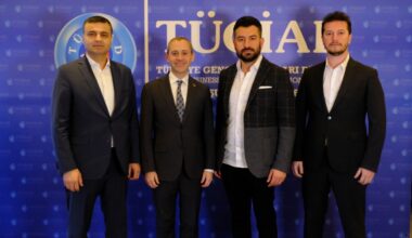 TÜGİAD BURSA ŞUBESİ İFTARDA BULUŞTU