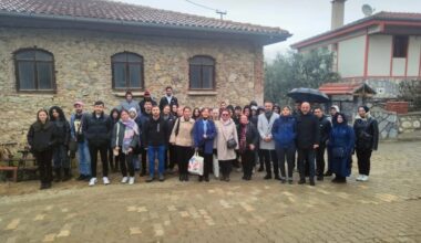UMURBEY’İ CUMALIKIZIK YAPMAK İÇİN KOLLAR SIVANIYOR
