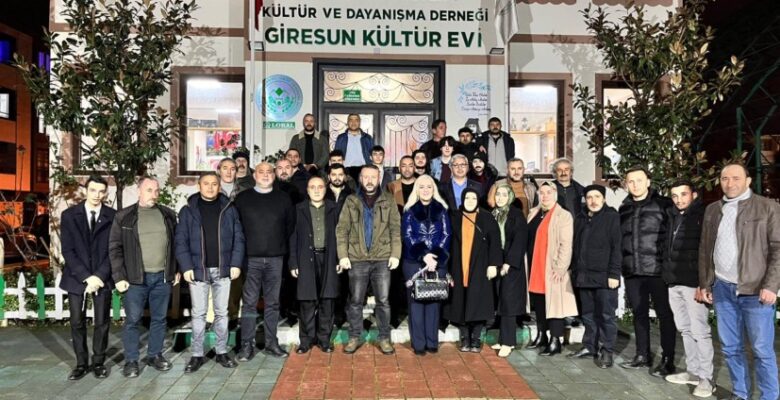 Toprakçı Giresunlular Derneğini Ziyaret Etti
