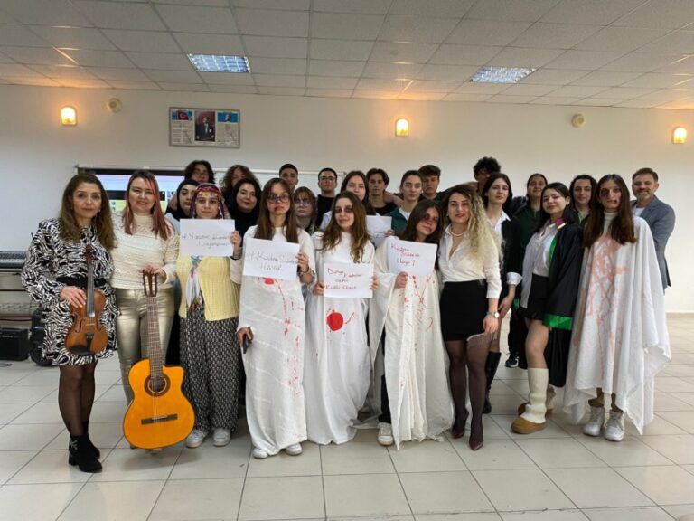 Hisar AL’ de Kadınlar Günü Etkinliği izleyicileri Duygulandırdı