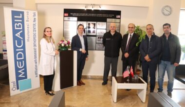 AMERİKALI ÜNLÜ ORTOPEDİSTTEN MEDICABIL ZİYARETİ